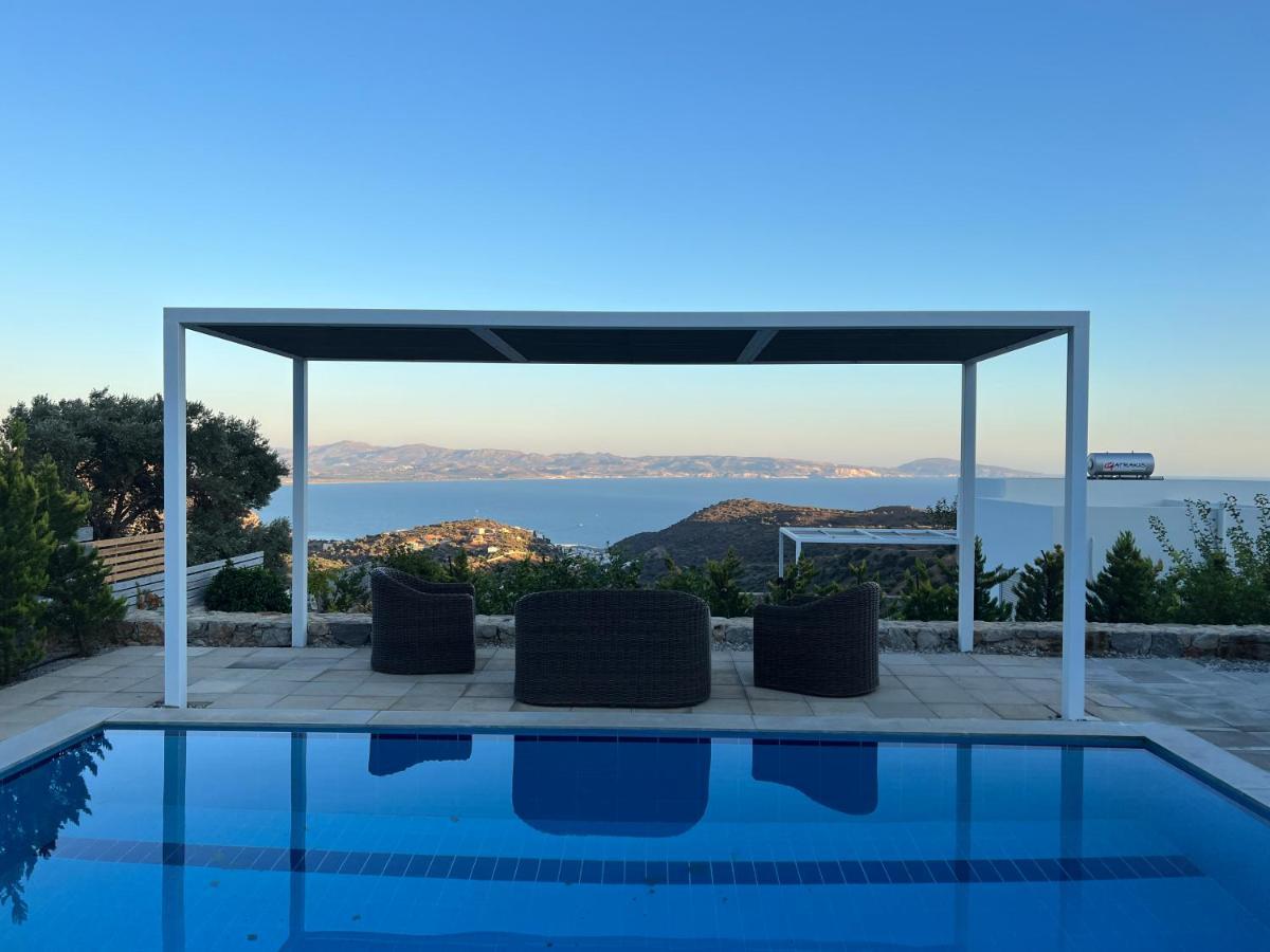 Evgoro Luxury Suites Агиа Галини Экстерьер фото